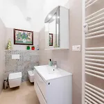 דירה Hlavna Luxe 3 150m2 6 Beds קושיצה
