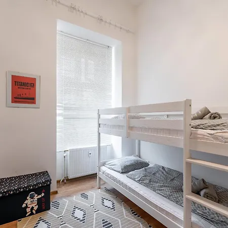 Hlavna Luxe 3 150m2 6 Beds Apartment *