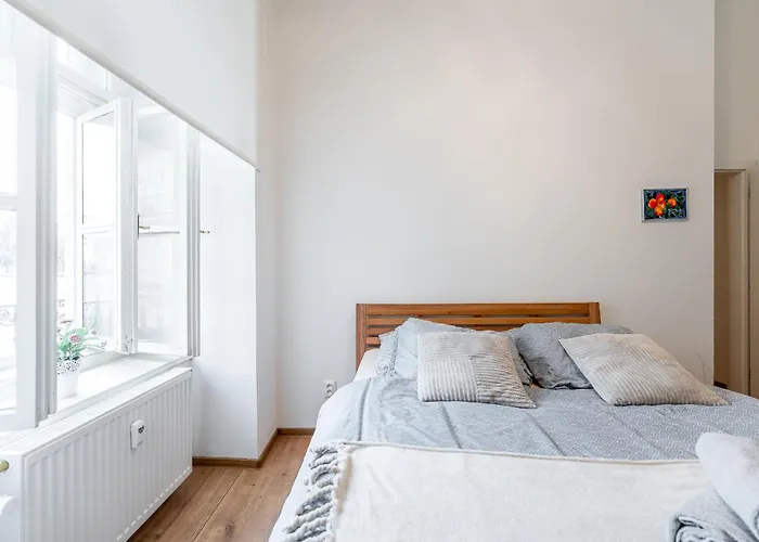 Hlavna Luxe 3 150m2 6 Beds *